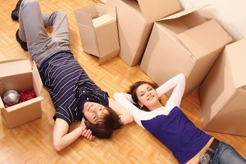 Local team organising household belongings for relocation in Soho